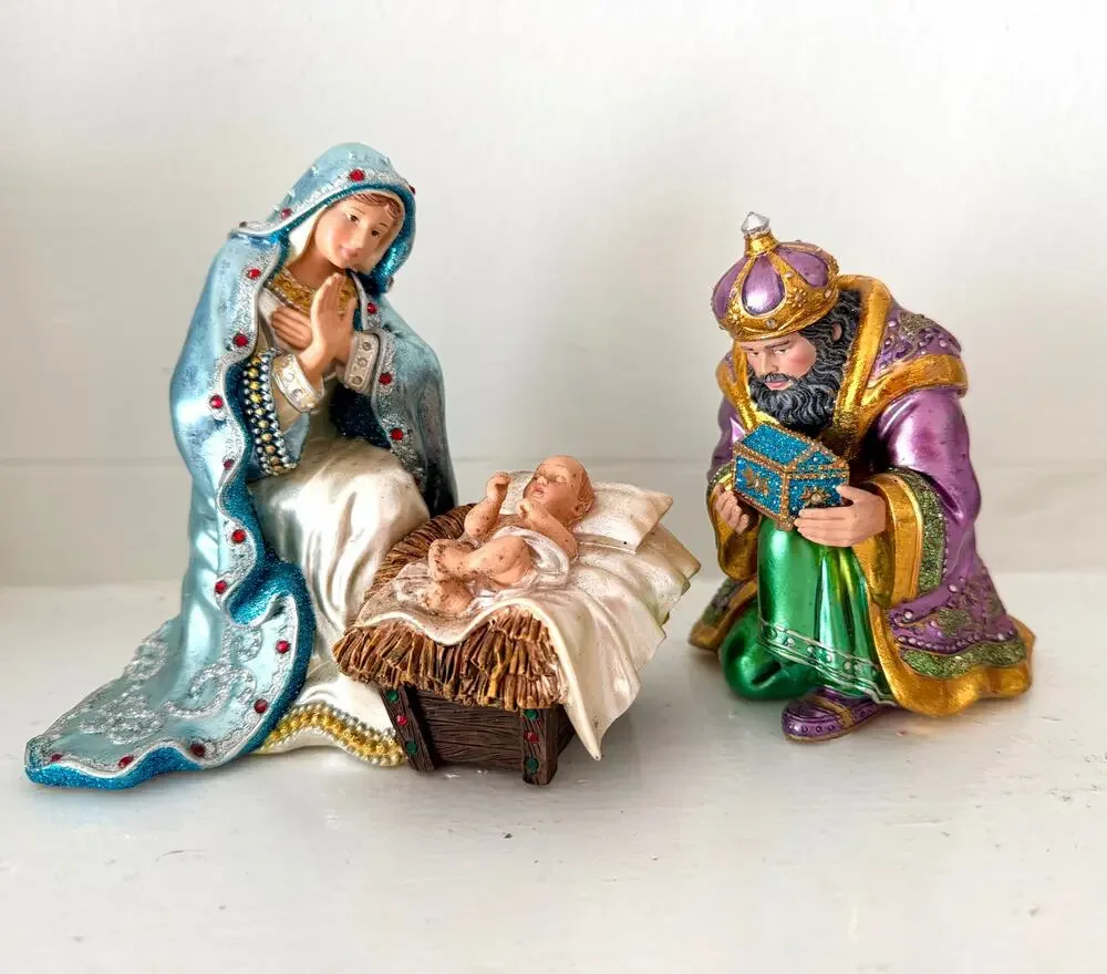 Vintage Hawthorne Village Jeweled Nativity Mary Baby Jesus King Balthazar